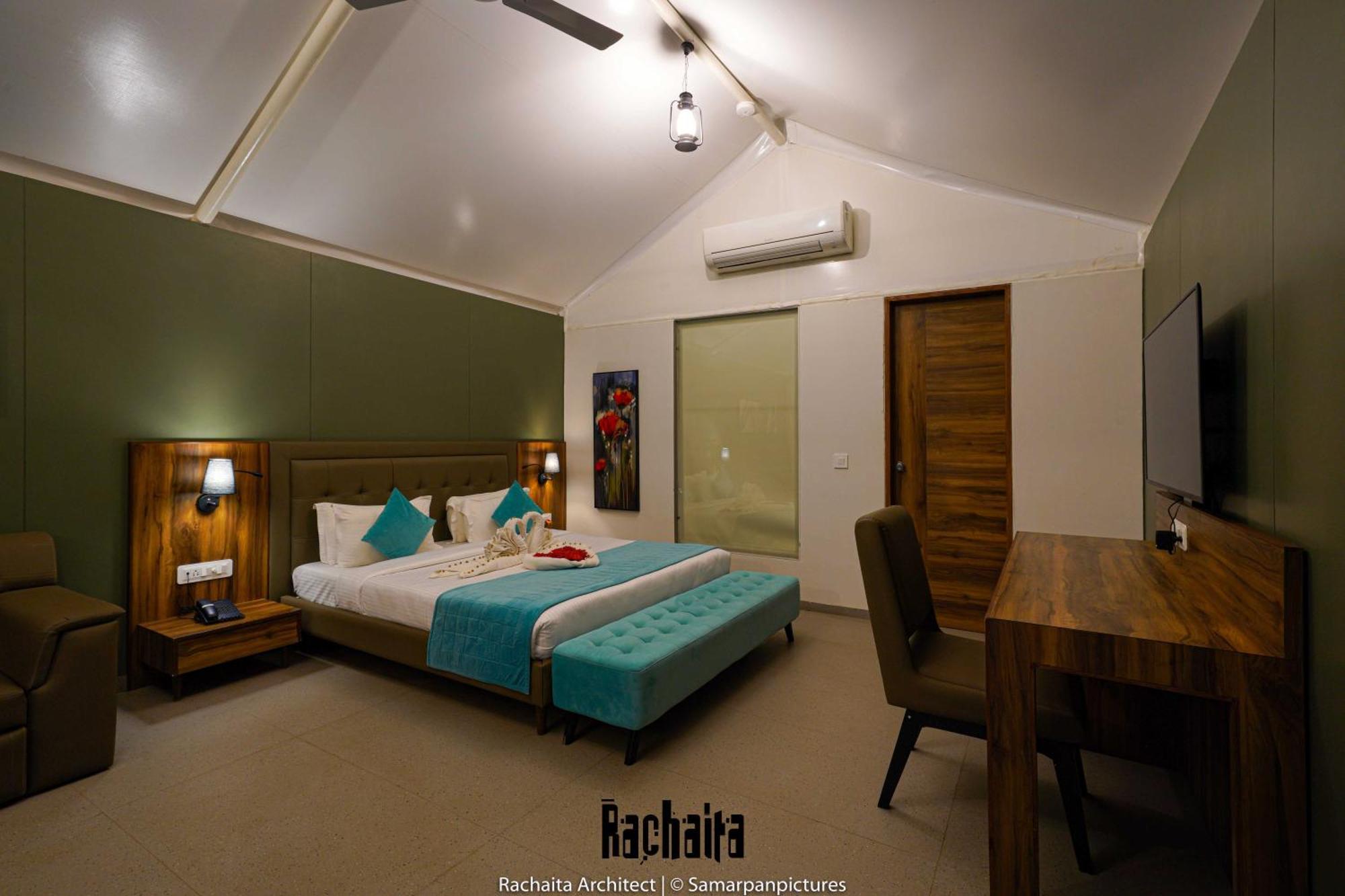 White Feather Resort Kauncha Silvassa Exterior foto